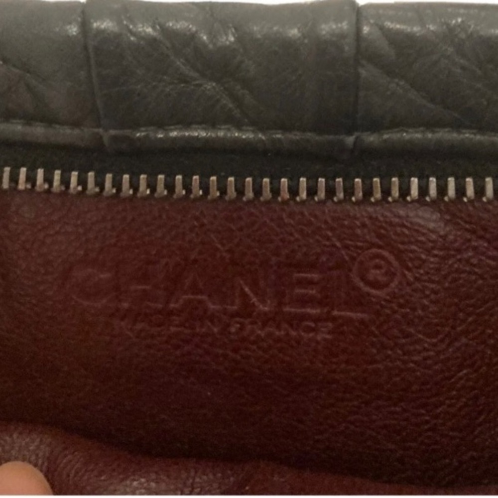 Celebrity Stylist Archive | Vintage Chanel Classic Black Lambskin Clutch 2002 - Picture 9 of 9